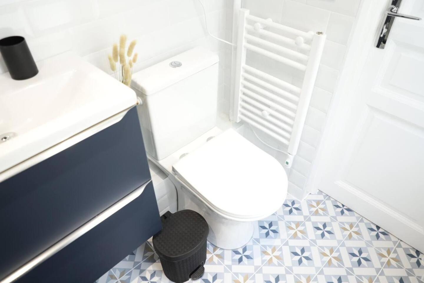 Appartement 2 Pieces Au Raincy Proche De Paris Le Raincy Kültér fotó