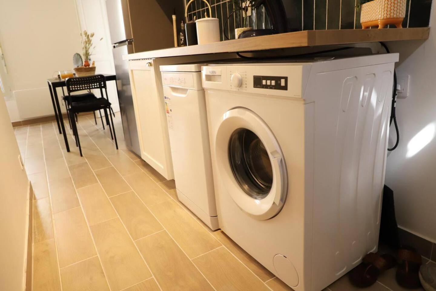 Appartement 2 Pieces Au Raincy Proche De Paris Le Raincy Kültér fotó